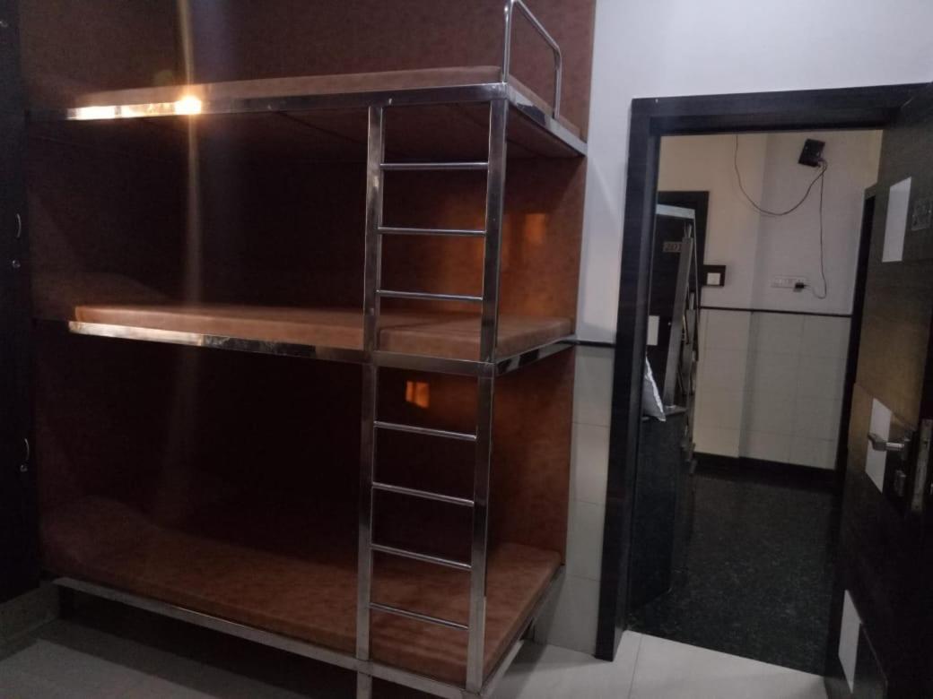 Hotel Sharda Mumbai Ngoại thất bức ảnh